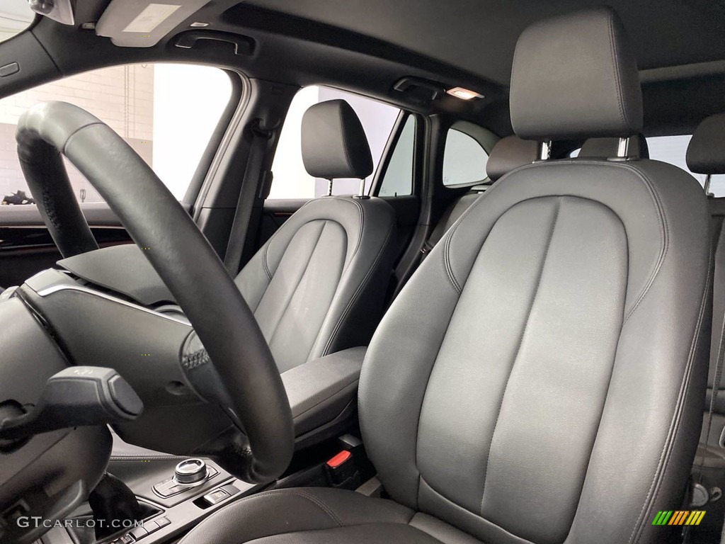 2018 X1 xDrive28i - Jet Black / Black photo #17