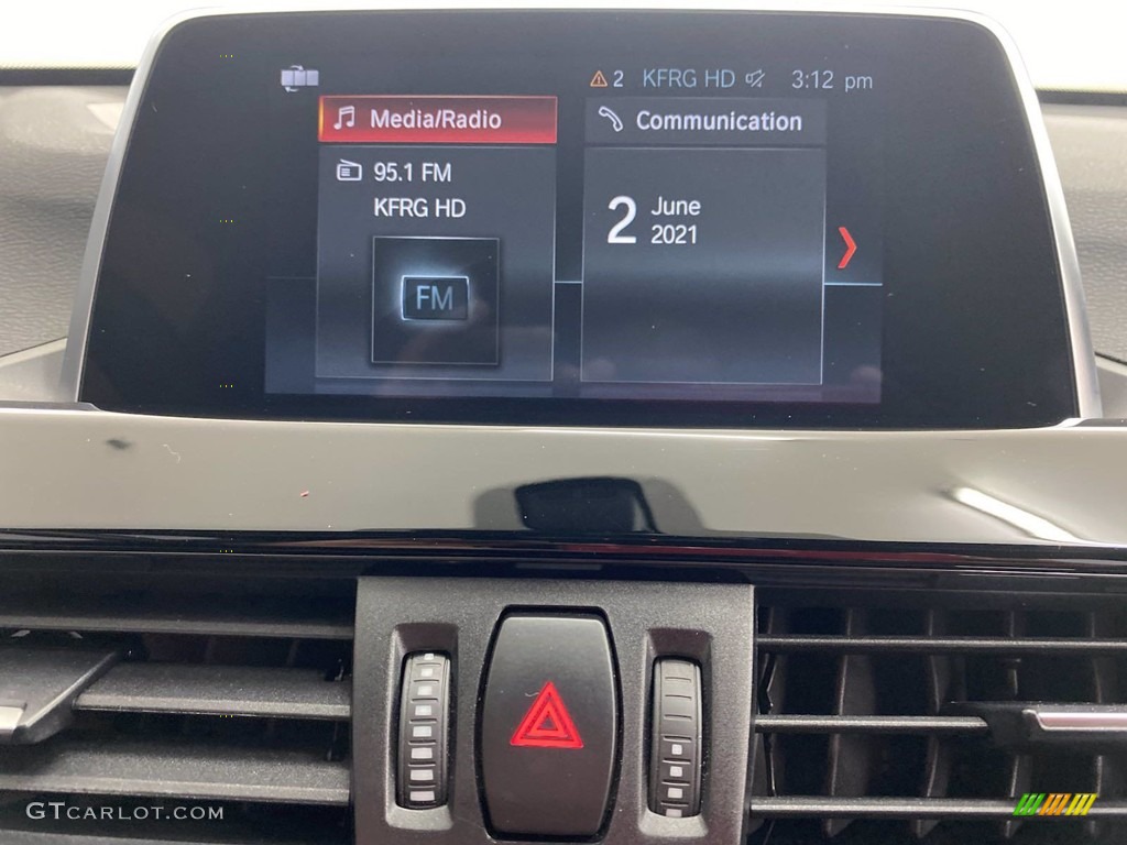 2018 X1 xDrive28i - Jet Black / Black photo #23