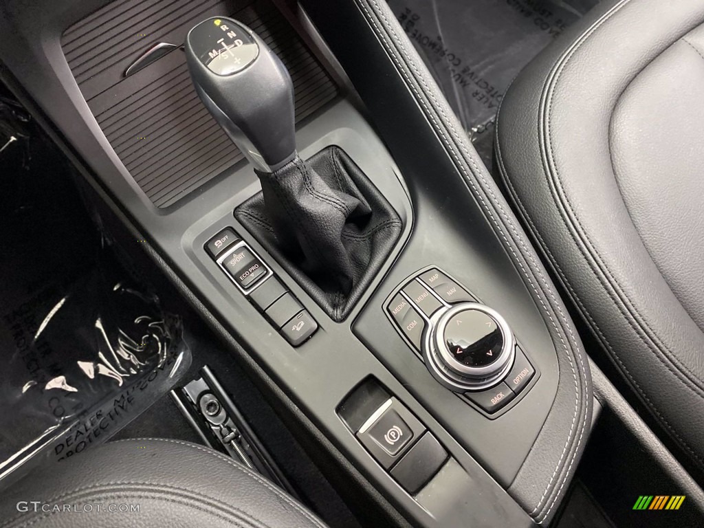 2018 X1 xDrive28i - Jet Black / Black photo #27