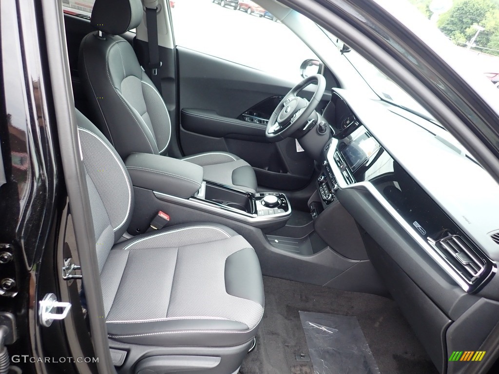 Charcoal Interior 2021 Kia Niro EV Photo #142132011