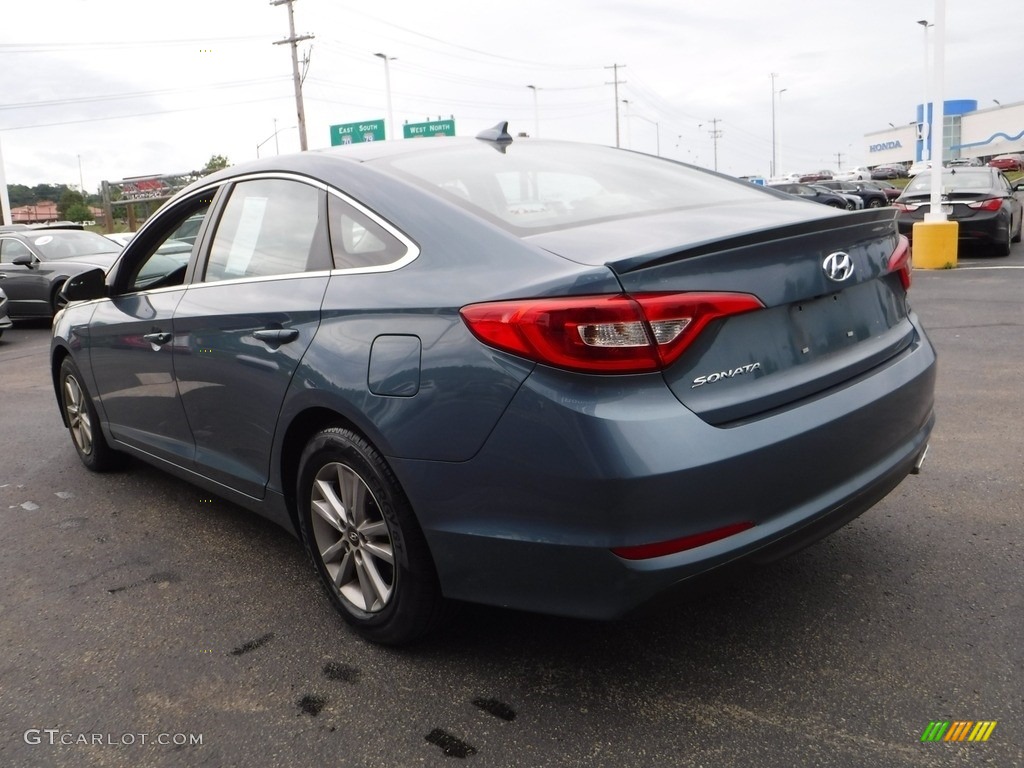 2016 Sonata SE - Nouveau Blue / Beige photo #7