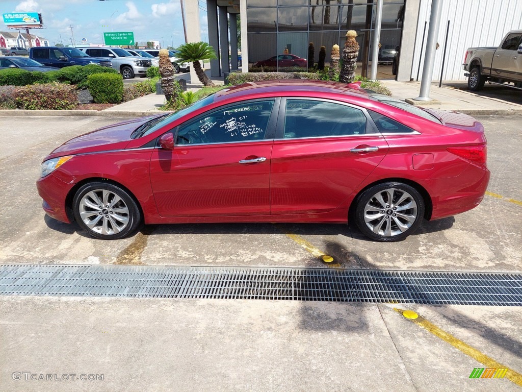 2012 Sonata SE - Sparkling Ruby Red / Black photo #7