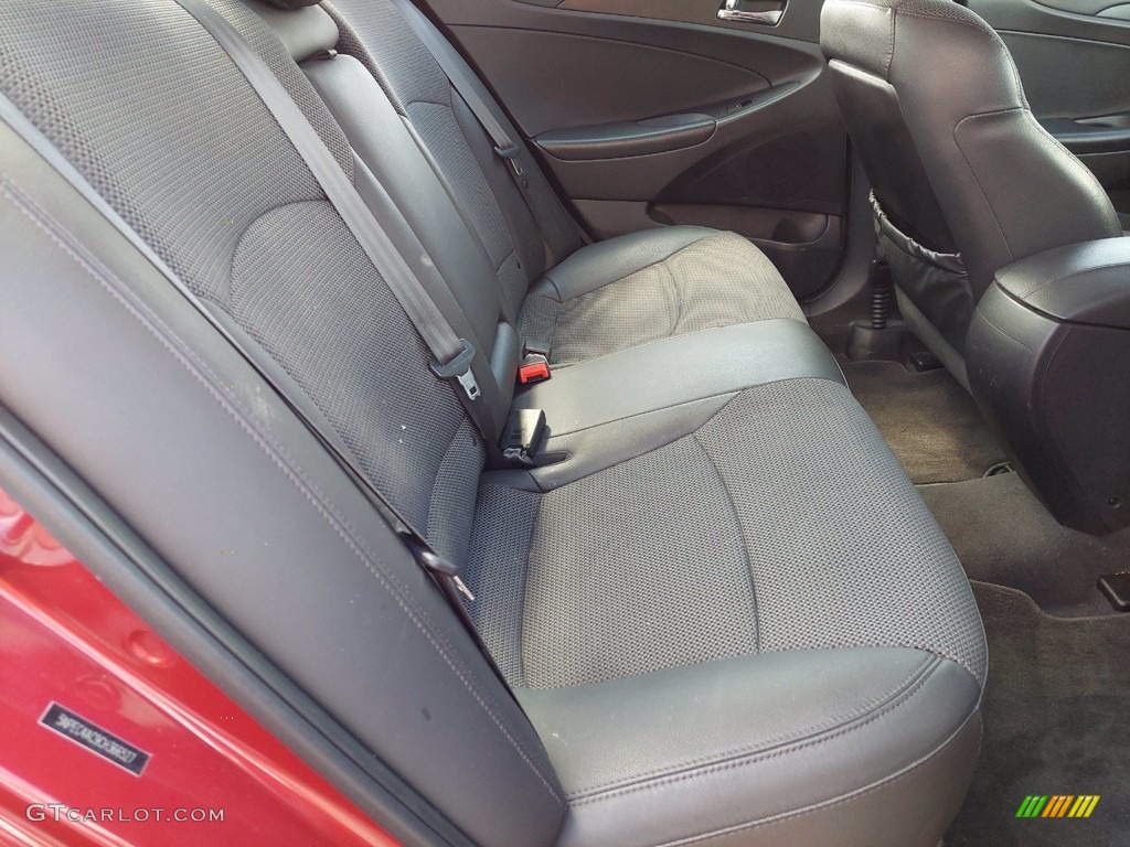 2012 Sonata SE - Sparkling Ruby Red / Black photo #21