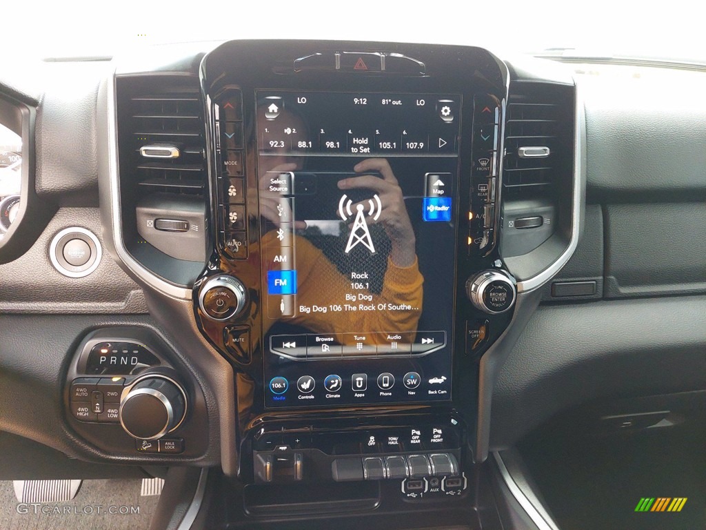 2020 Ram 1500 Lone Star Crew Cab 4x4 Controls Photos