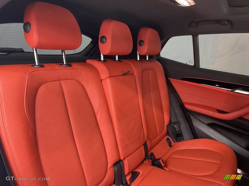 Magma Red Interior 2018 BMW X2 xDrive28i Photo #142137841