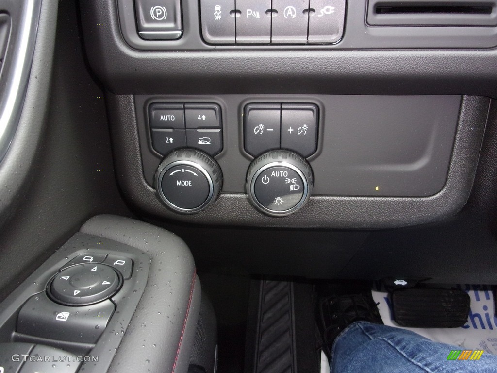 2021 Suburban RST 4WD - Cherry Red Tintcoat / Jet Black photo #29