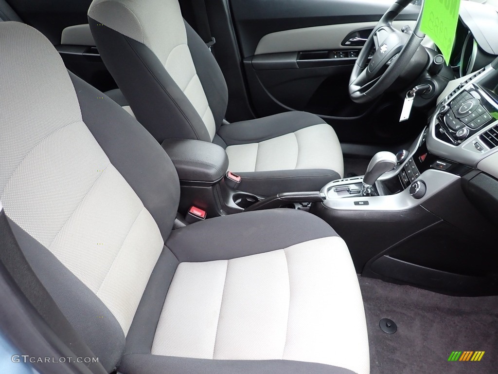 2012 Cruze LS - Ice Blue Metallic / Jet Black/Medium Titanium photo #15