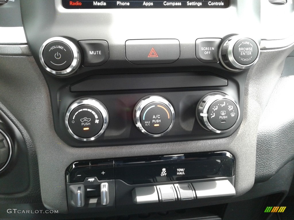 2021 Ram 2500 Tradesman Crew Cab 4x4 Controls Photo #142141789