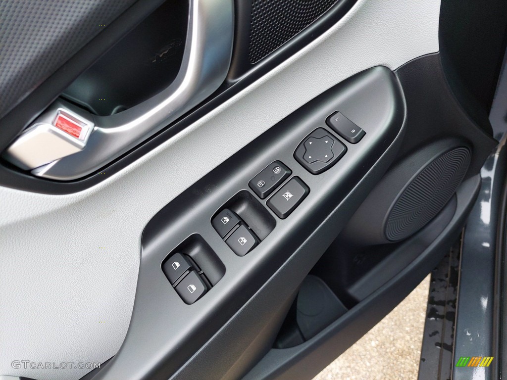 2022 Hyundai Kona SEL Controls Photo #142142749