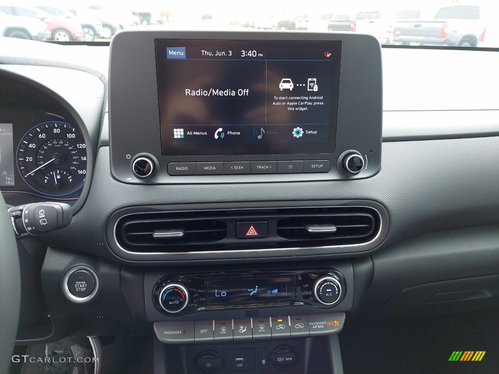 2022 Hyundai Kona SEL Controls Photo #142142824