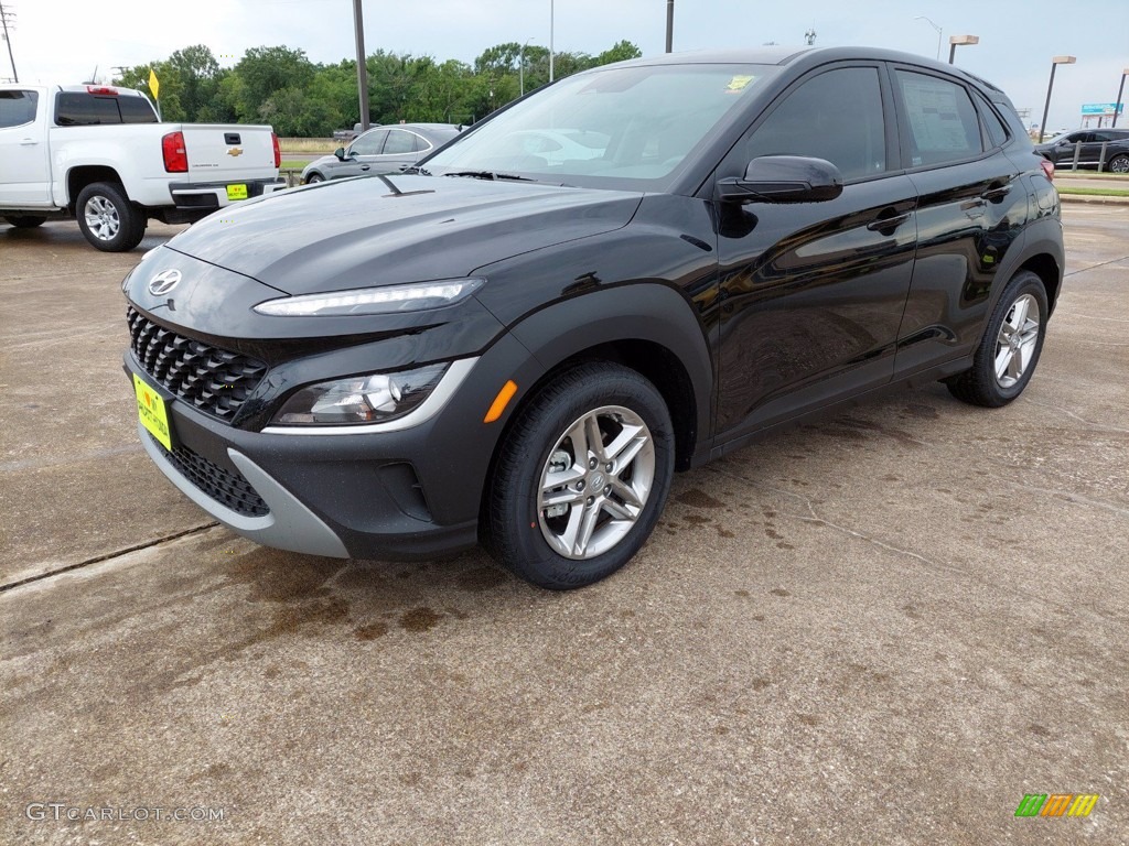 Ultra Black 2022 Hyundai Kona SE Exterior Photo #142143007