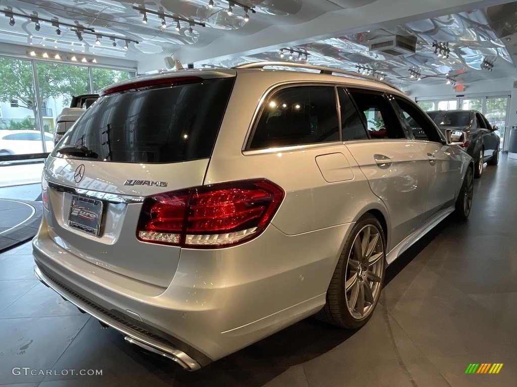 2015 E 63 AMG S 4Matic Wagon - Diamond Silver Metallic / Chestnut Brown/Black photo #8