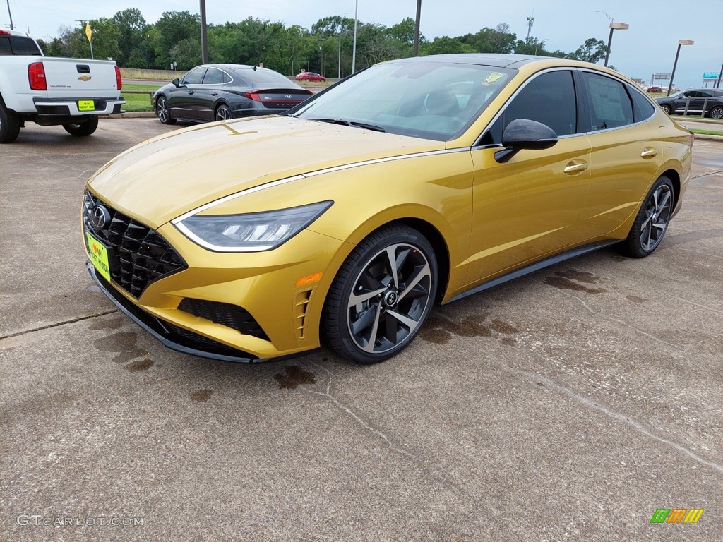 2021 Sonata SEL Plus - Glowing Yellow / Black photo #2