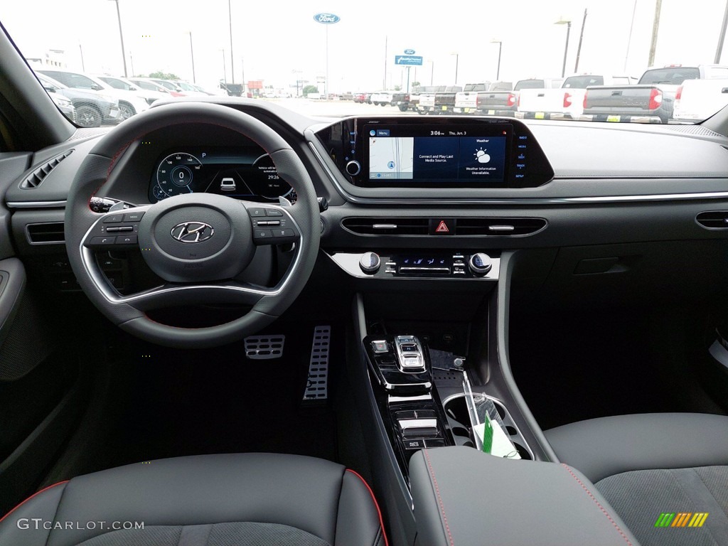 2021 Sonata SEL Plus - Glowing Yellow / Black photo #24