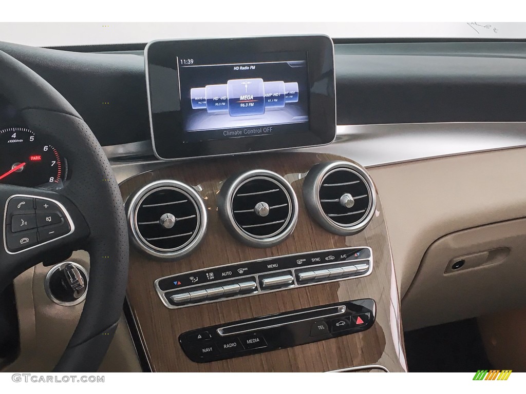 2018 GLC 300 - Brilliant Blue Metallic / Silk Beige/Black photo #5