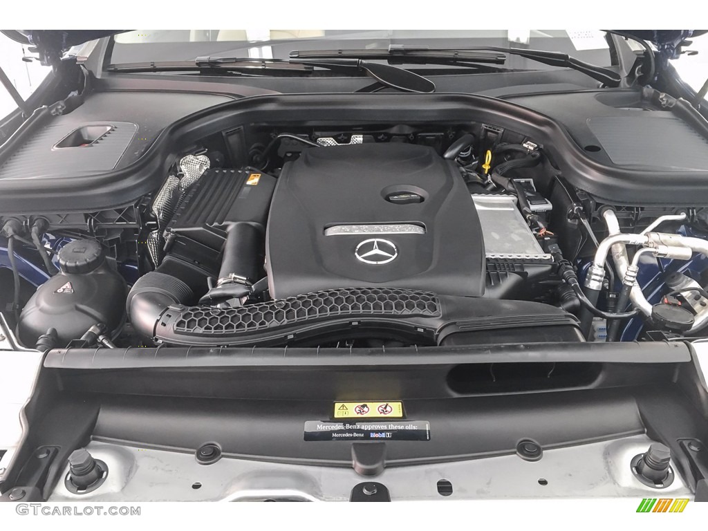 2018 GLC 300 - Brilliant Blue Metallic / Silk Beige/Black photo #8