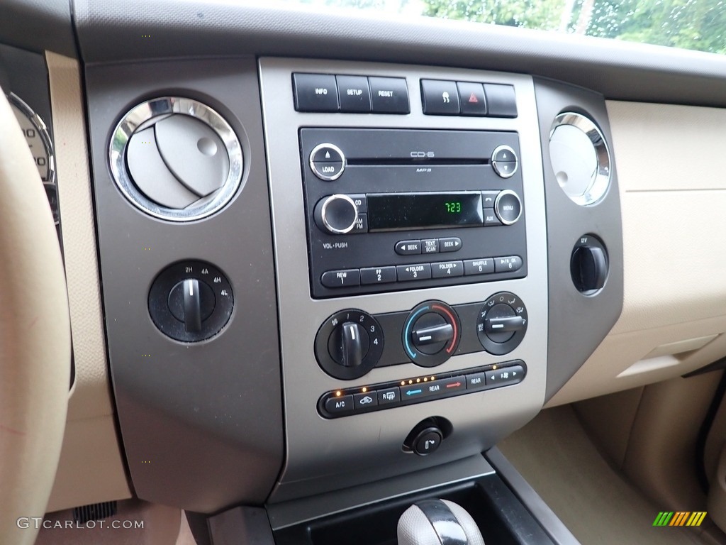 2010 Expedition XLT 4x4 - Royal Red Metallic / Camel photo #27