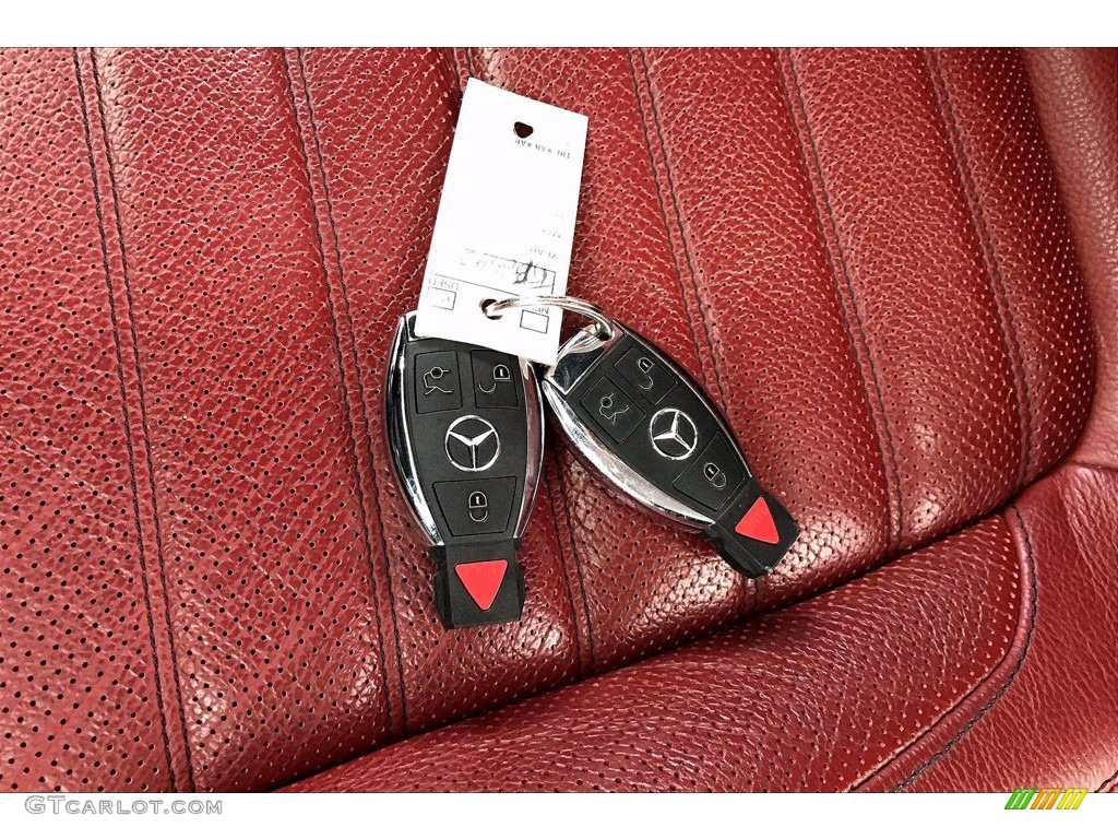 2018 Mercedes-Benz C 300 Cabriolet Keys Photos