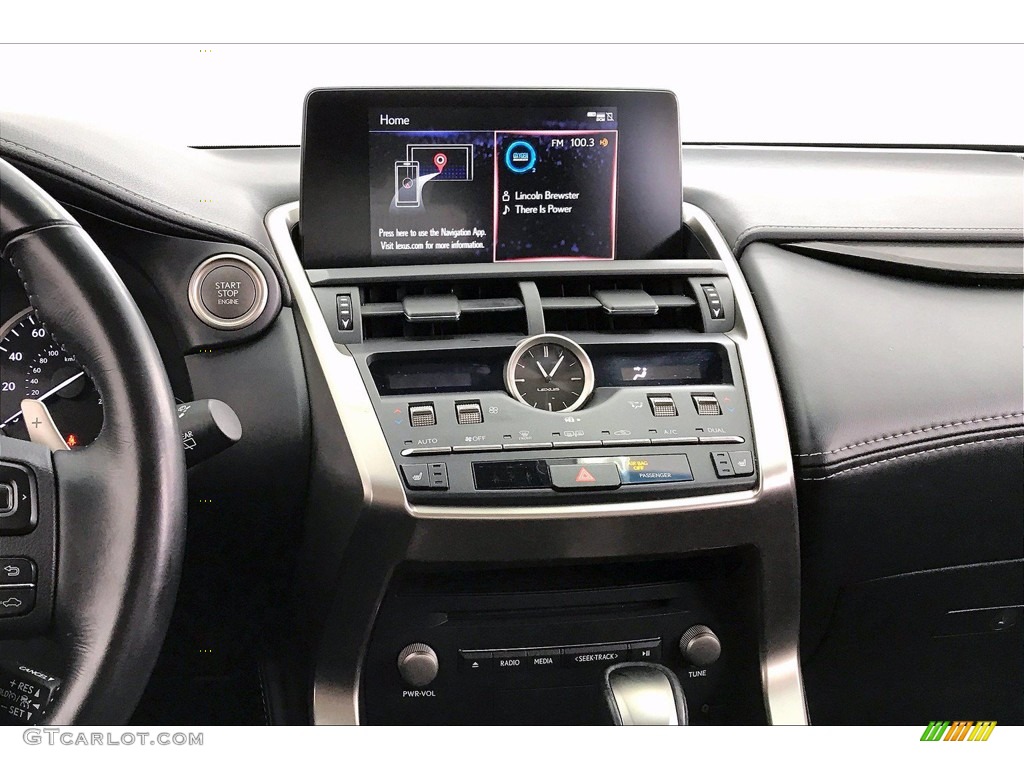 2018 Lexus NX 300 Controls Photos
