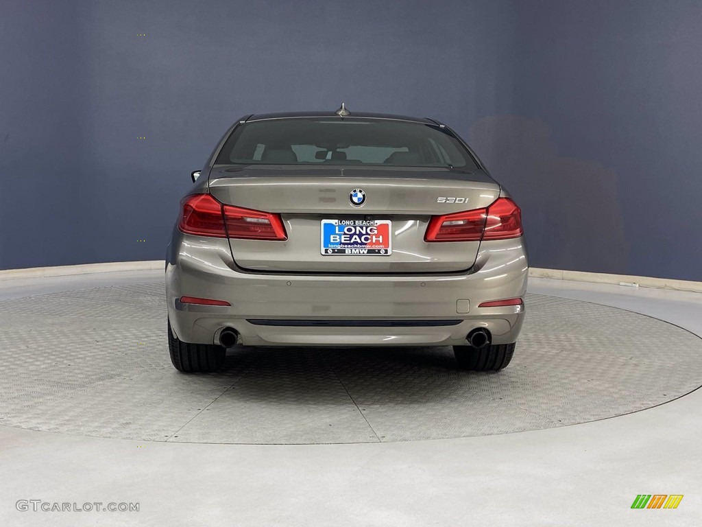 2018 5 Series 530i Sedan - Atlas Cedar Metallic / Black photo #4