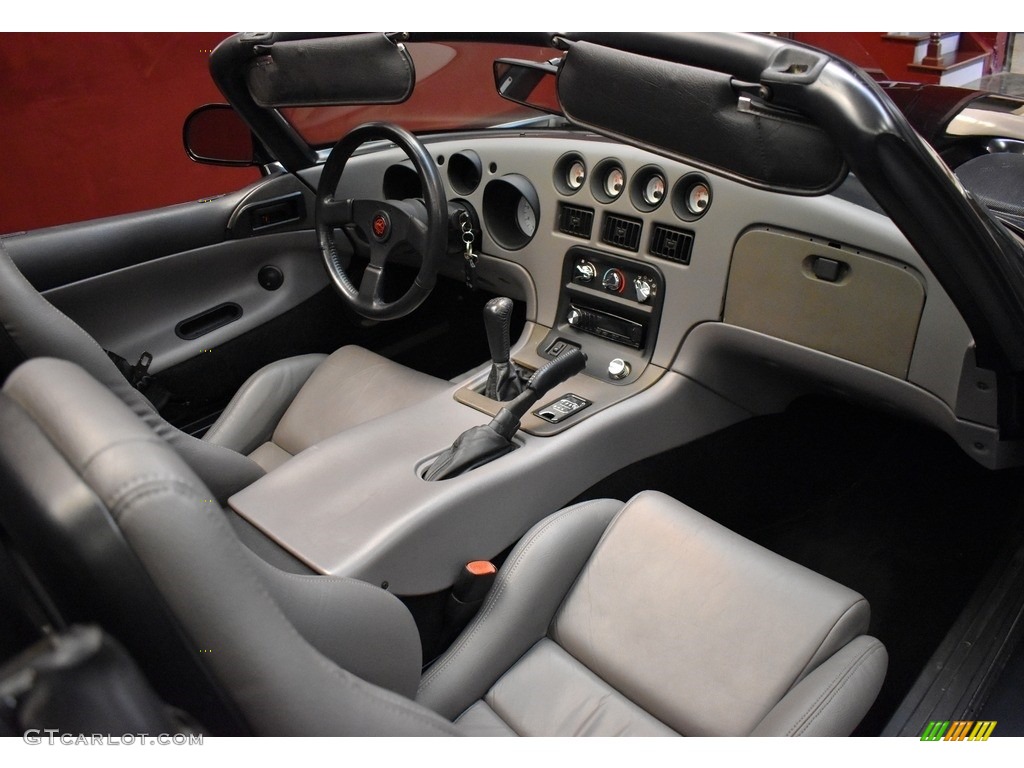 1994 Viper RT-10 - Viper Black / Black photo #15