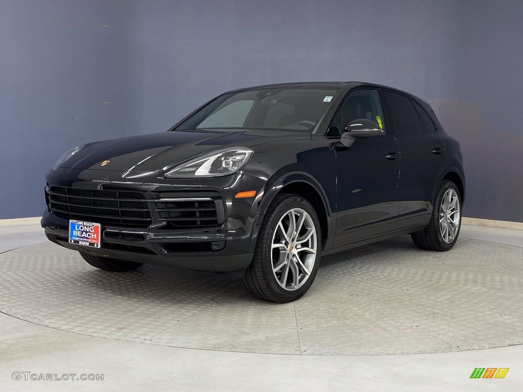 2019 Cayenne  - Black / Black photo #3