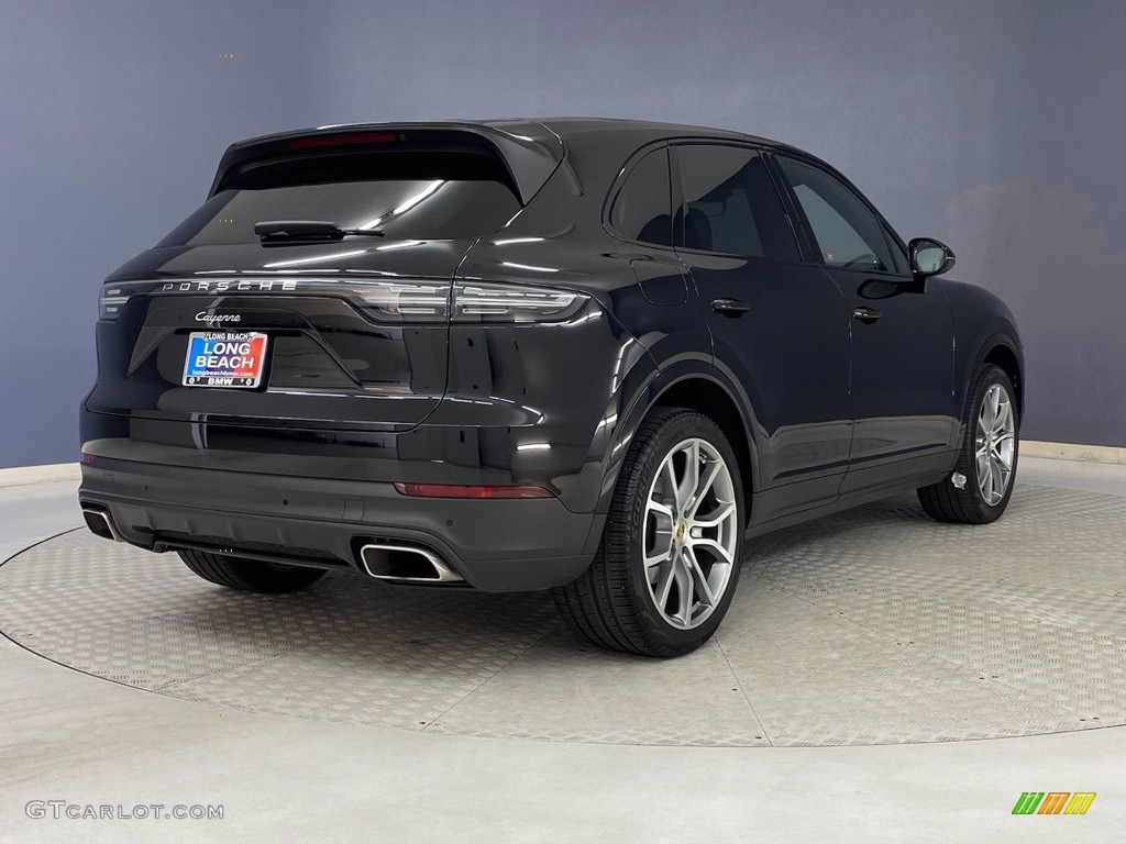 2019 Cayenne  - Black / Black photo #5