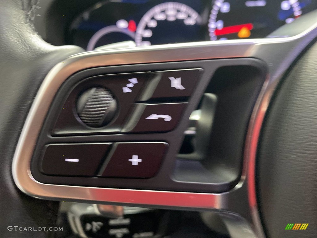 2019 Cayenne  - Black / Black photo #18