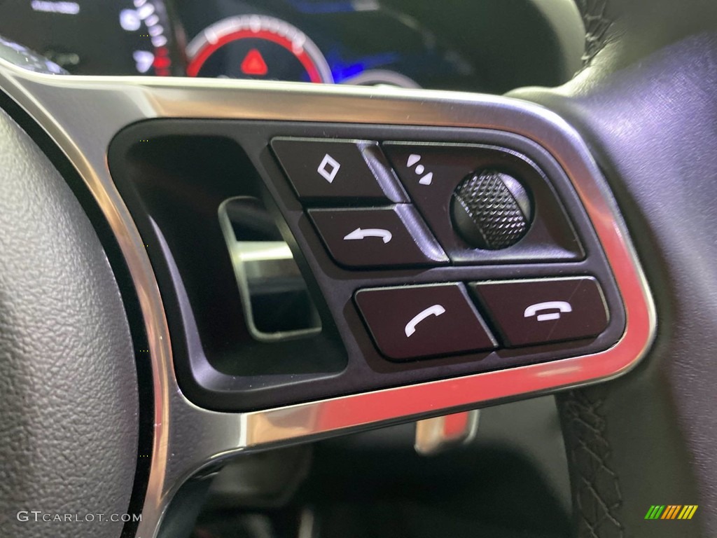 2019 Cayenne  - Black / Black photo #19