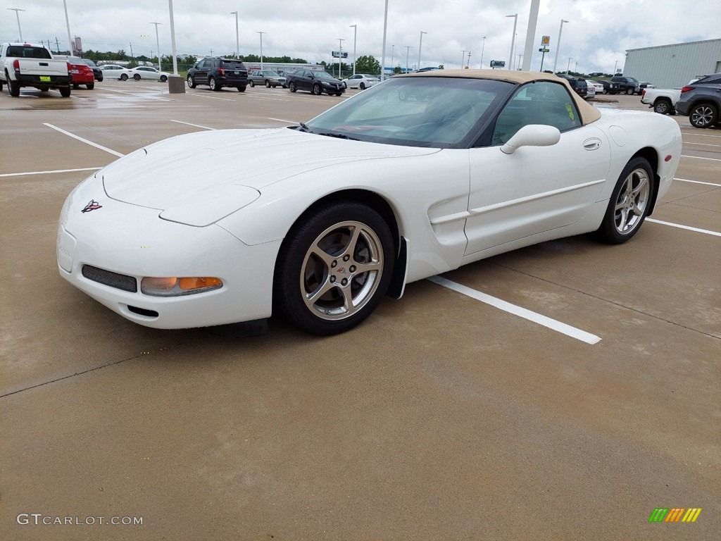 2001 Corvette Convertible - Speedway White / Light Oak photo #2
