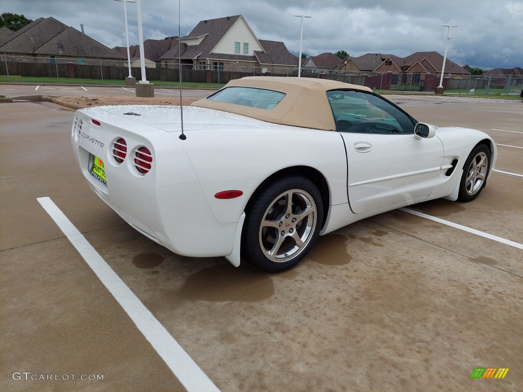 2001 Corvette Convertible - Speedway White / Light Oak photo #3