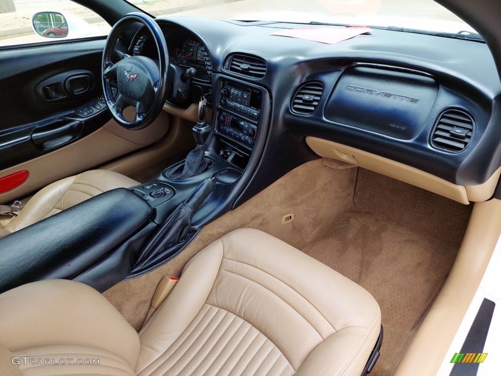 2001 Corvette Convertible - Speedway White / Light Oak photo #22