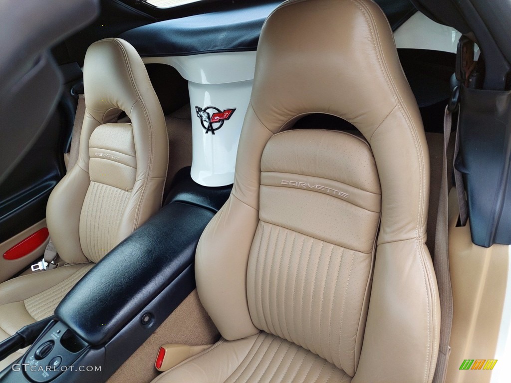 2001 Corvette Convertible - Speedway White / Light Oak photo #25