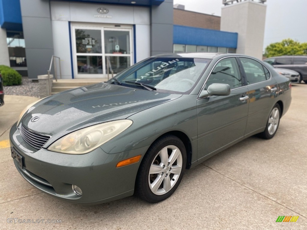 2005 ES 330 - Oasis Green Pearl / Cashmere photo #1