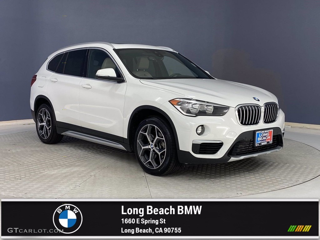 2019 X1 xDrive28i - Alpine White / Oyster/Black photo #1