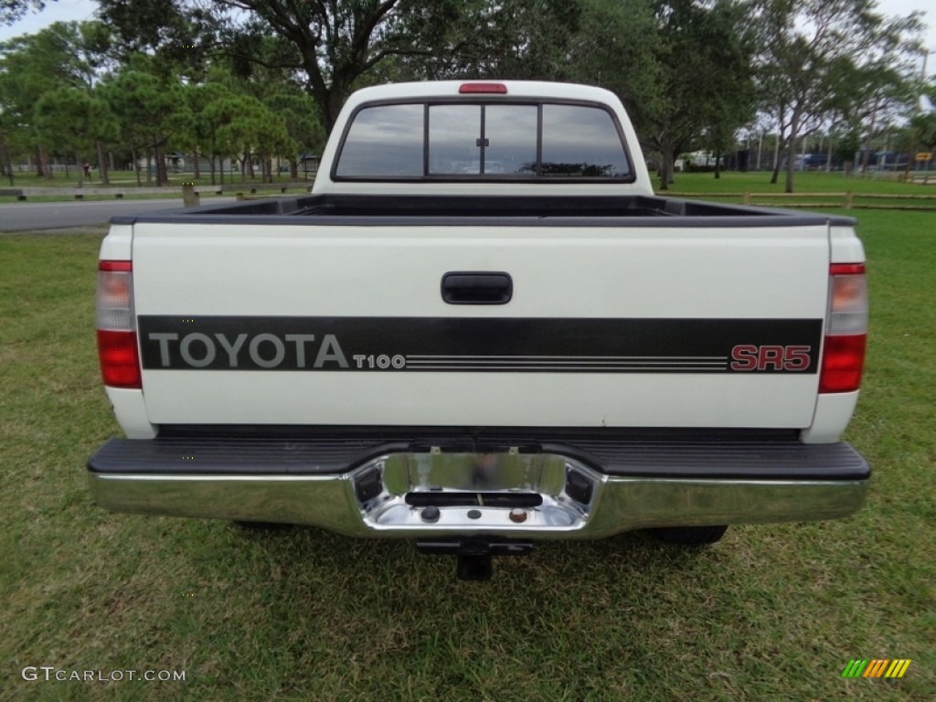 1995 T100 Truck SR5 Extended Cab 4x4 - White / Gray photo #7