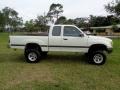 1995 White Toyota T100 Truck SR5 Extended Cab 4x4  photo #12