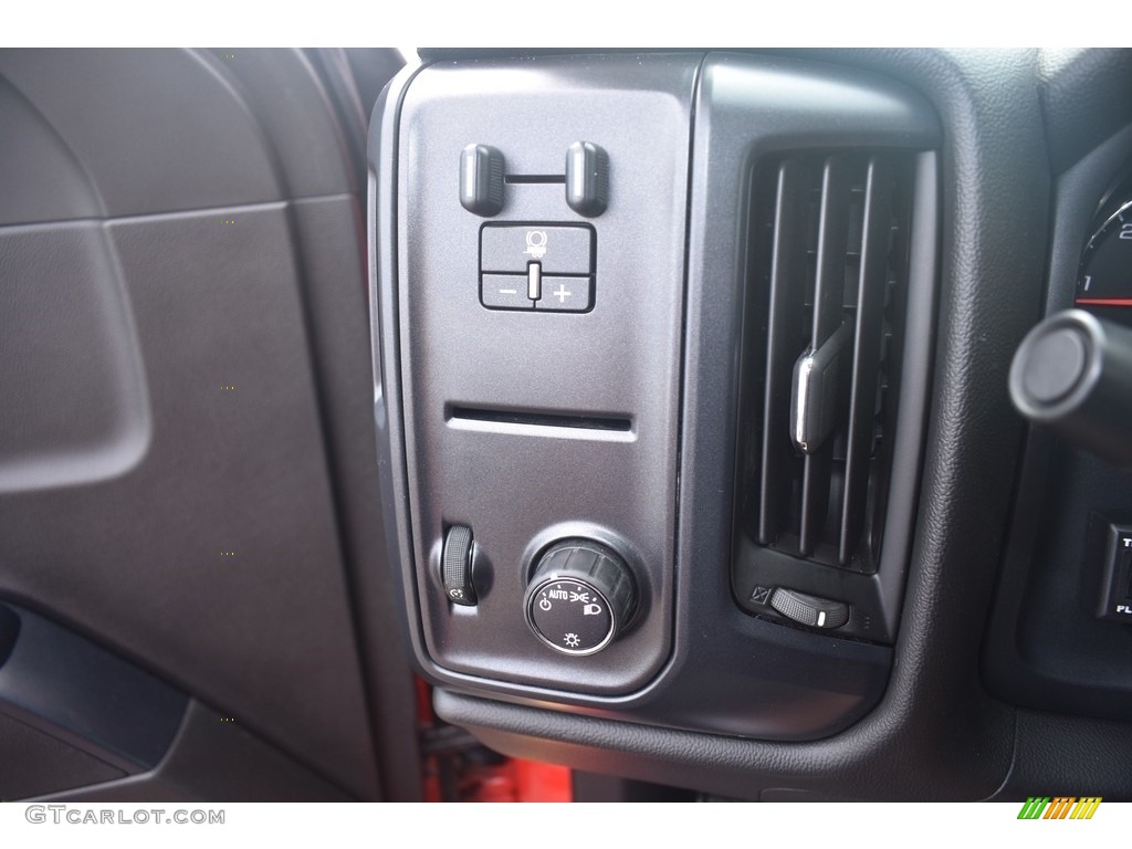 2017 GMC Sierra 1500 Regular Cab 4WD Controls Photos