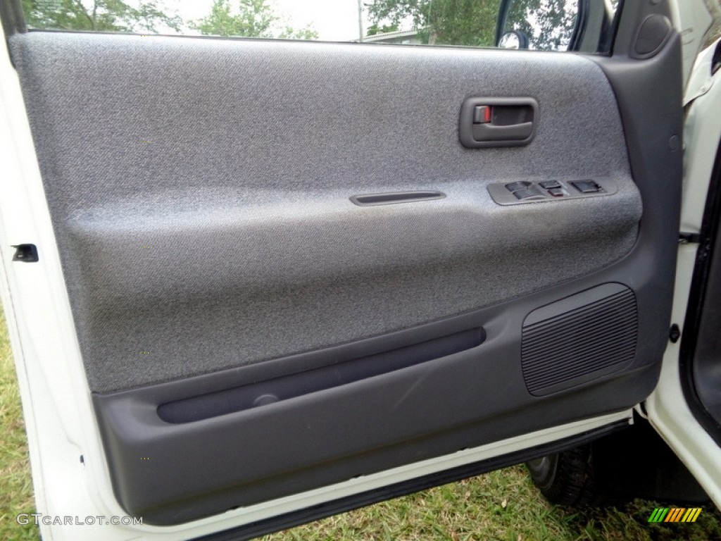1995 T100 Truck SR5 Extended Cab 4x4 - White / Gray photo #24