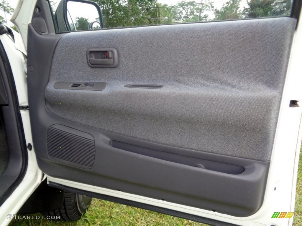 1995 T100 Truck SR5 Extended Cab 4x4 - White / Gray photo #29