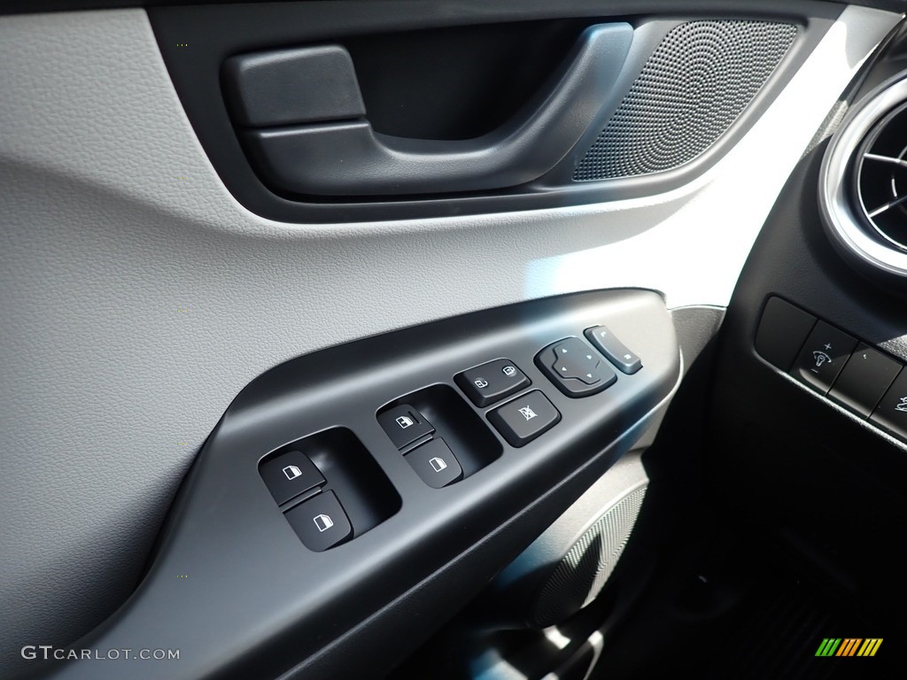 2022 Hyundai Kona SEL AWD Controls Photo #142171014