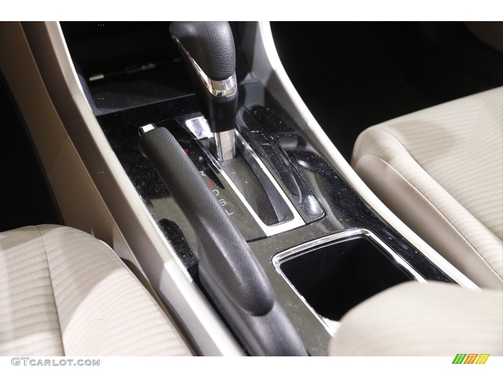 2017 Accord LX Sedan - Basque Red Pearl II / Ivory photo #12