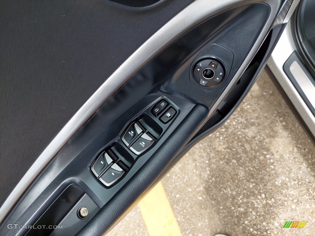 2017 Hyundai Santa Fe Sport 2.0T Black Door Panel Photo #142174302
