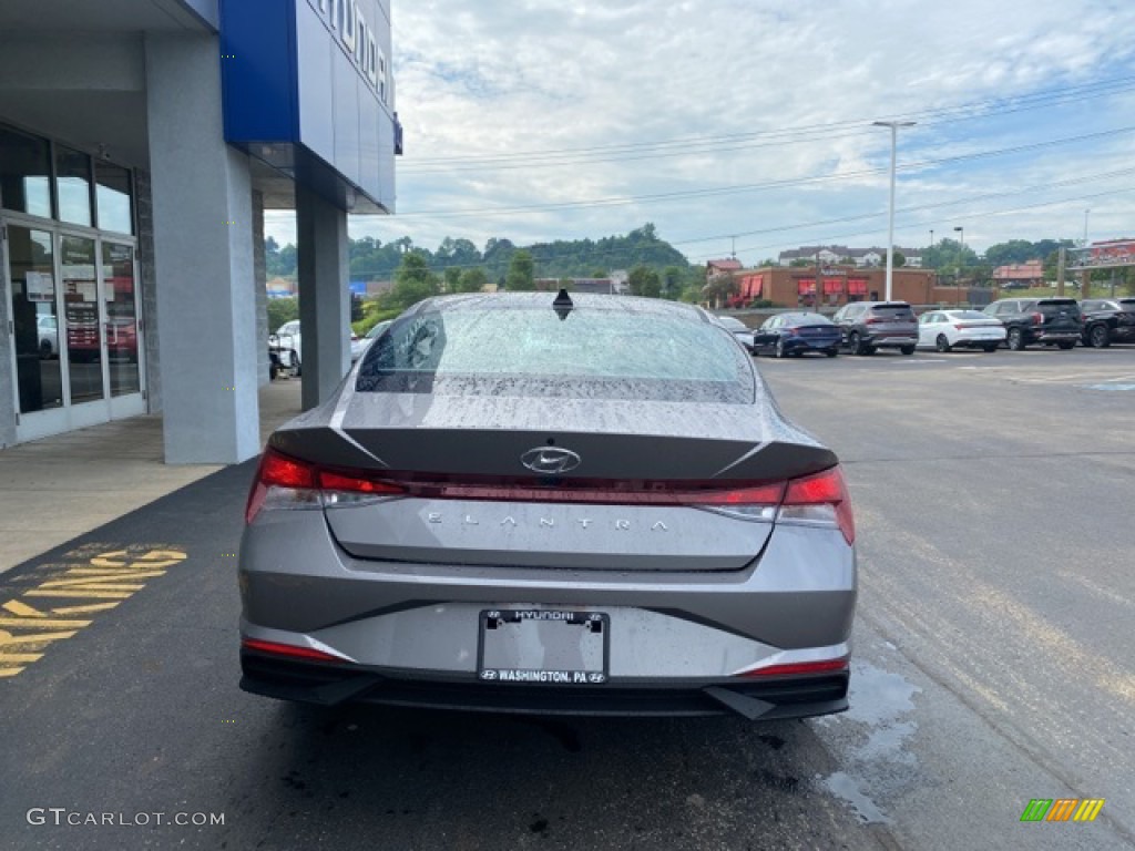 2021 Elantra SEL - Fluid Metal / Medium Gray photo #3