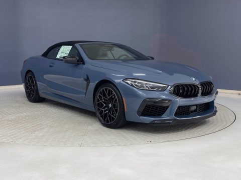 2022 BMW M8