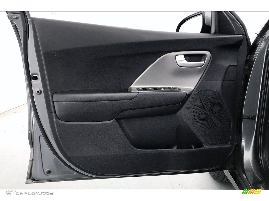 2018 Kia Niro LX Hybrid Charcoal Door Panel Photo #142178649
