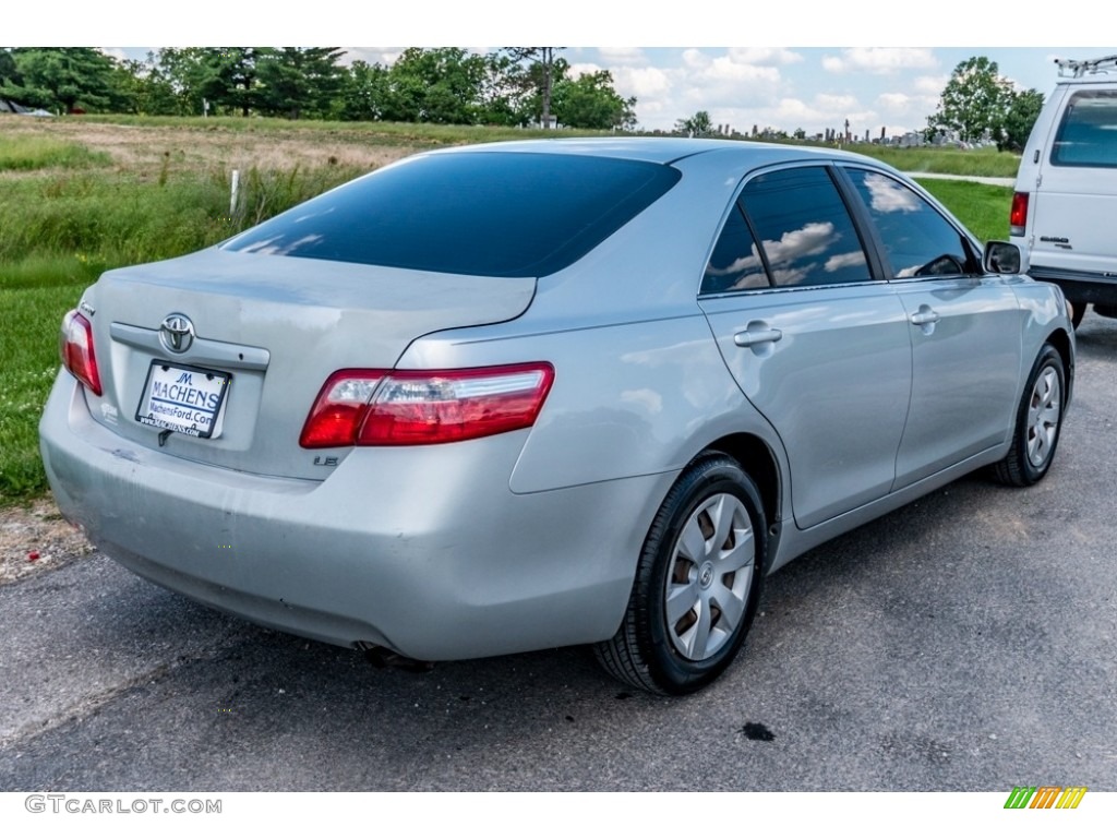2007 Camry XLE - Titanium Metallic / Bisque photo #4