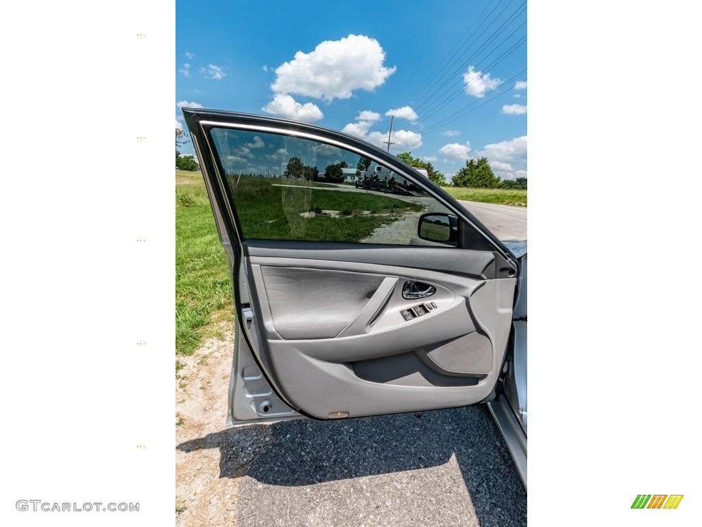 2007 Camry XLE - Titanium Metallic / Bisque photo #20