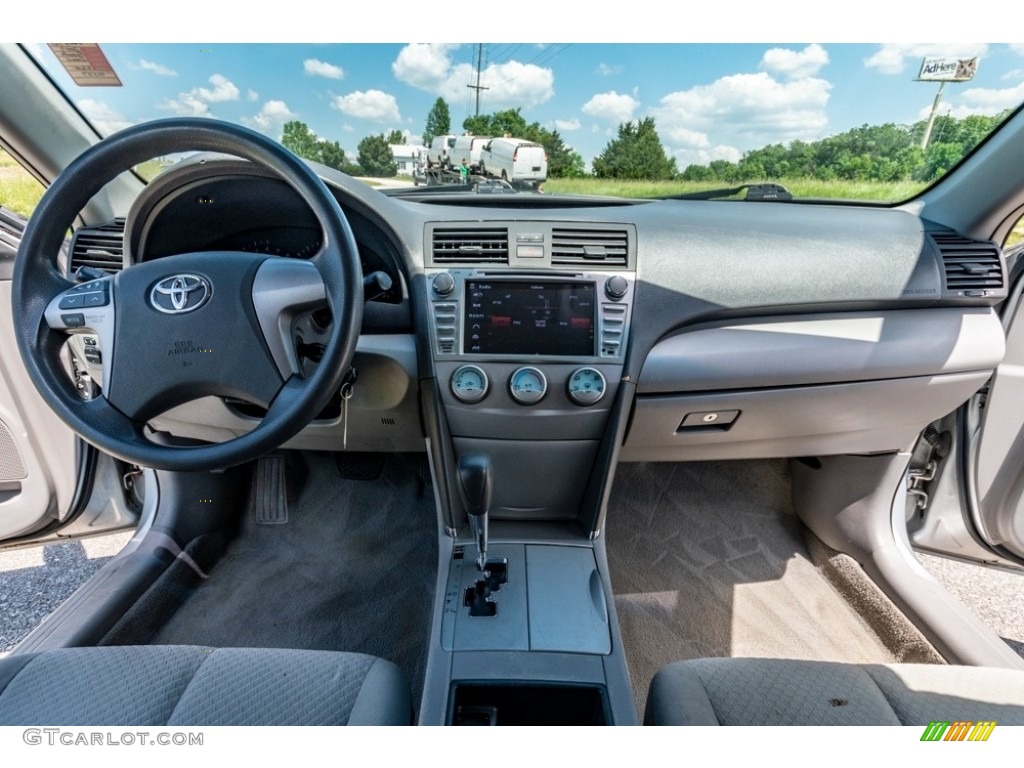 2007 Camry XLE - Titanium Metallic / Bisque photo #30