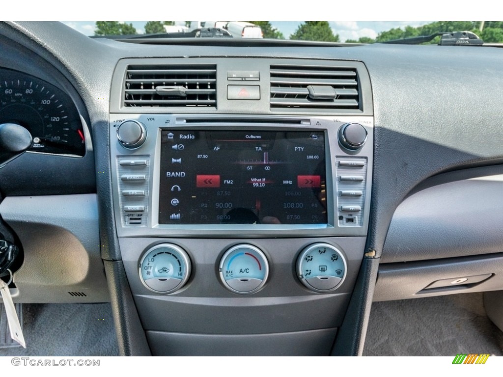2007 Camry XLE - Titanium Metallic / Bisque photo #31